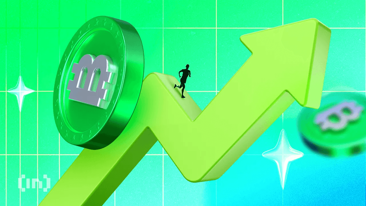 Dòng tiền vào Bitcoin ETF vượt 1 tỷ USD trong tuần này— BTC có đang nhắm đến một sự phục hồi?