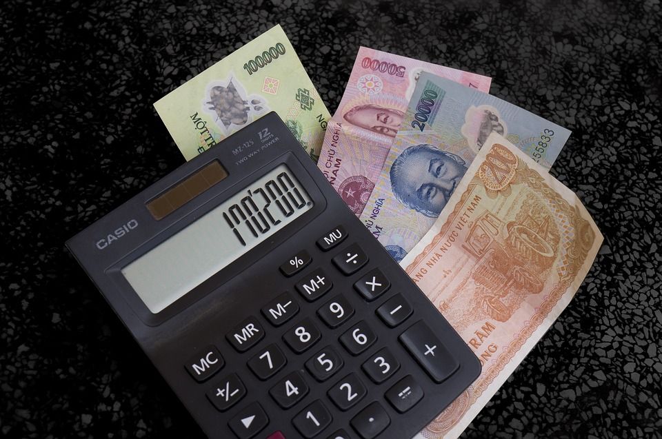 Tiền pháp định thấy được thì mới coi là tiền thật. Bitcoin không thấy được thì là tiền ảo. Công chúng dễ hiểu như vậy.