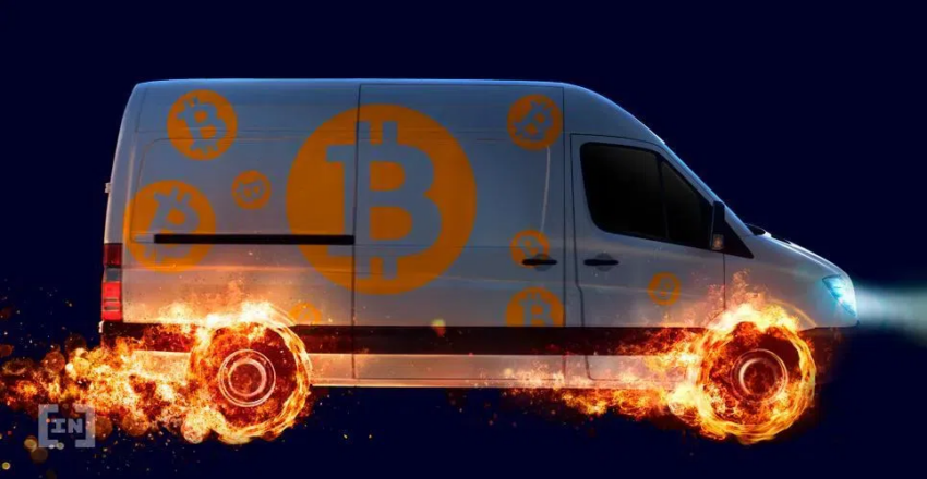 Giá Bitcoin điều chỉnh về dưới 45,000 USD vào ngày Cá Tháng Tư